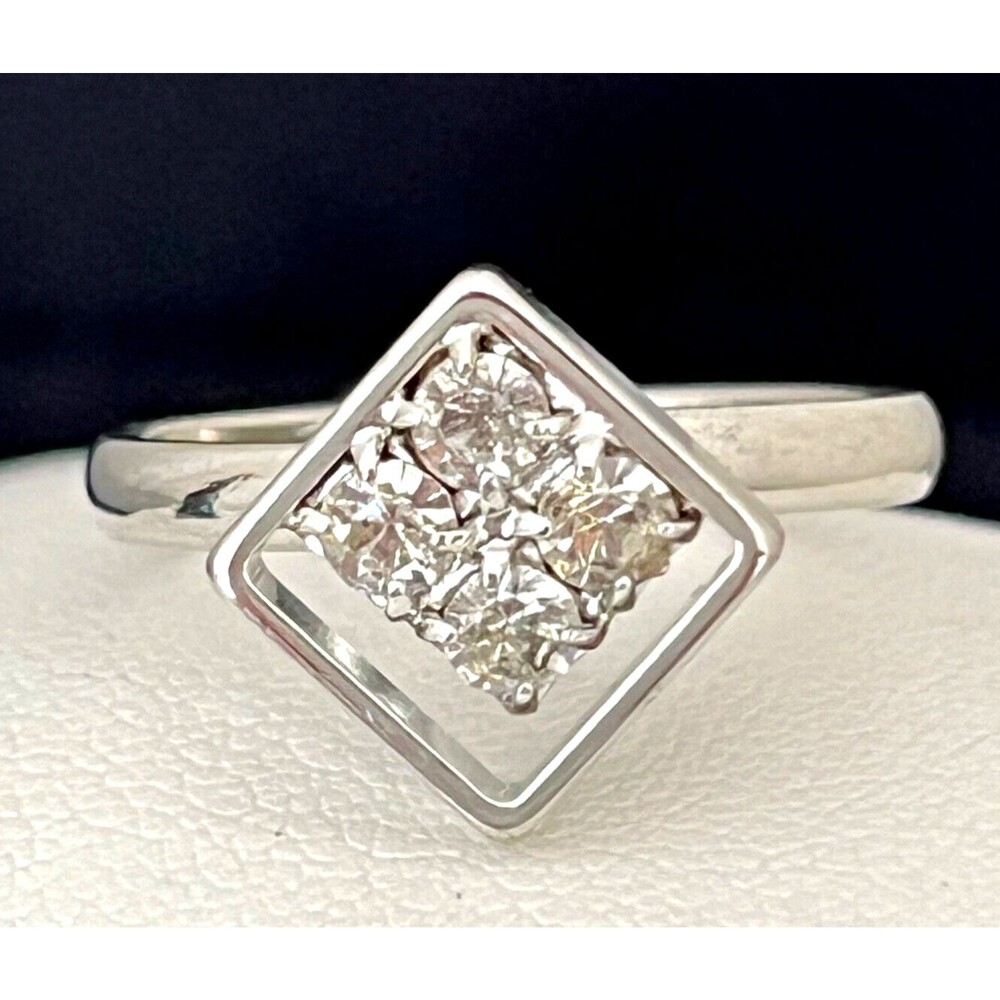 Vintage 1960s Mid Century Modern Cocktail Ring Clear Rhinestone Silver Tone - 4I